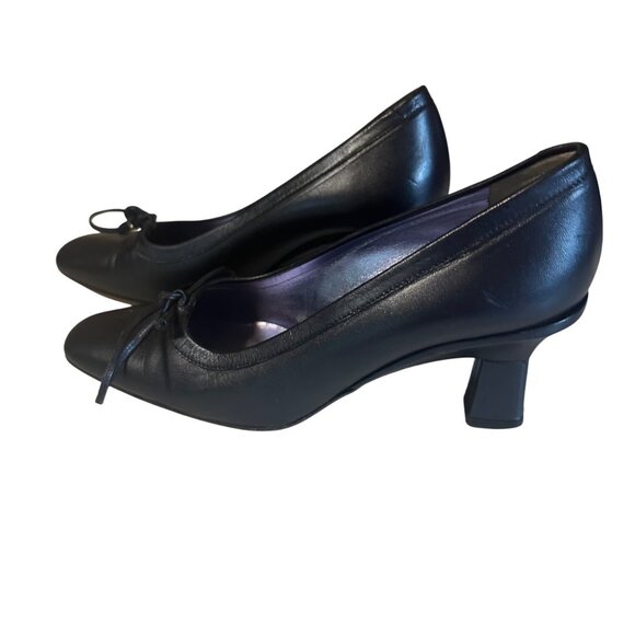 Charles David Nathalie M blue leather pumps heels size 6.5 B - Picture 2 of 7